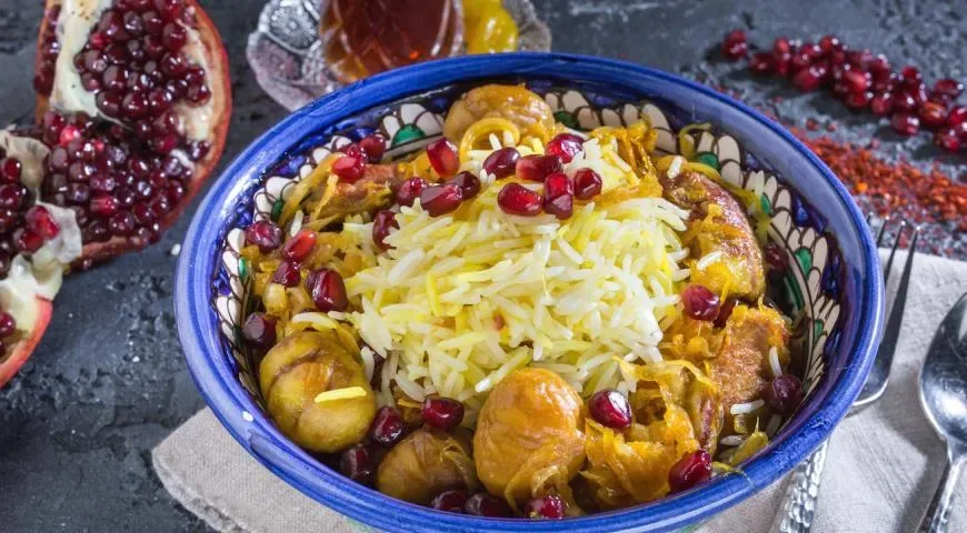 Азербайджанский плов с бараниной, каштанами и гранатом