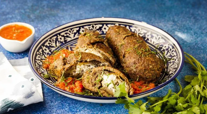 Баклажаны в фарше с сыром