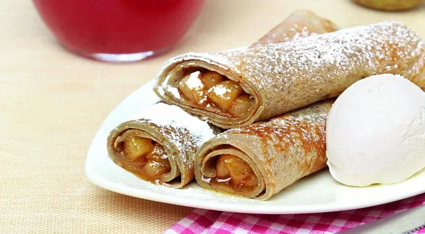 Бретонские блины с грушами