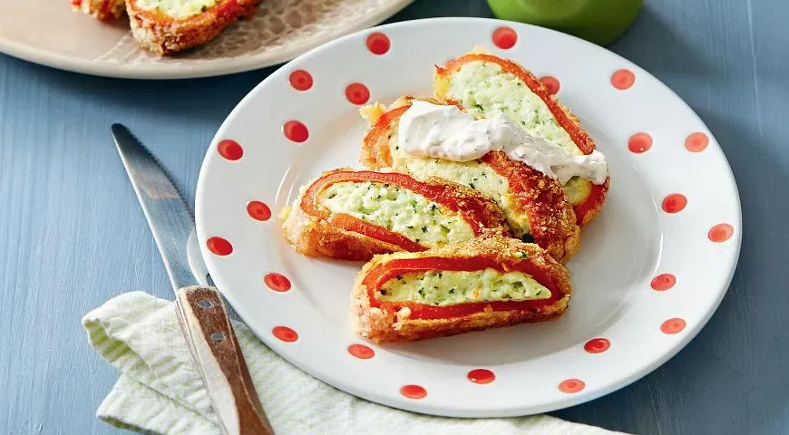 Фаршированный сладкий перец (Чушки бюрек)