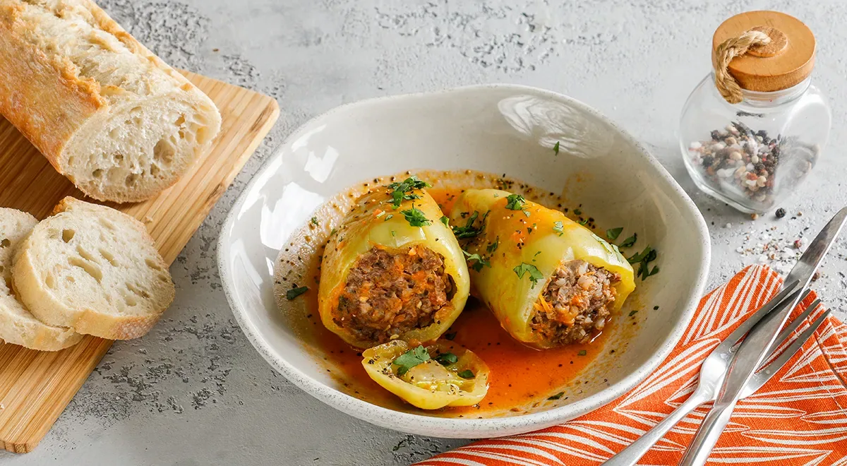 Фаршированные перцы с гречкой и фаршем