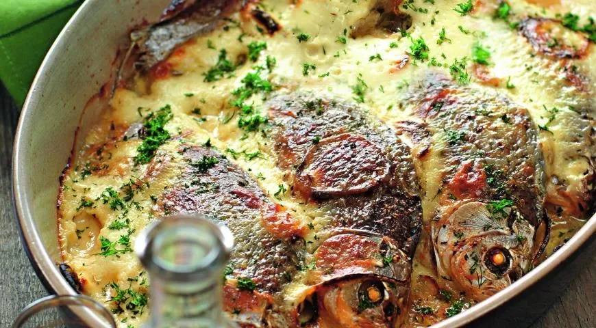 Караси со сметаной