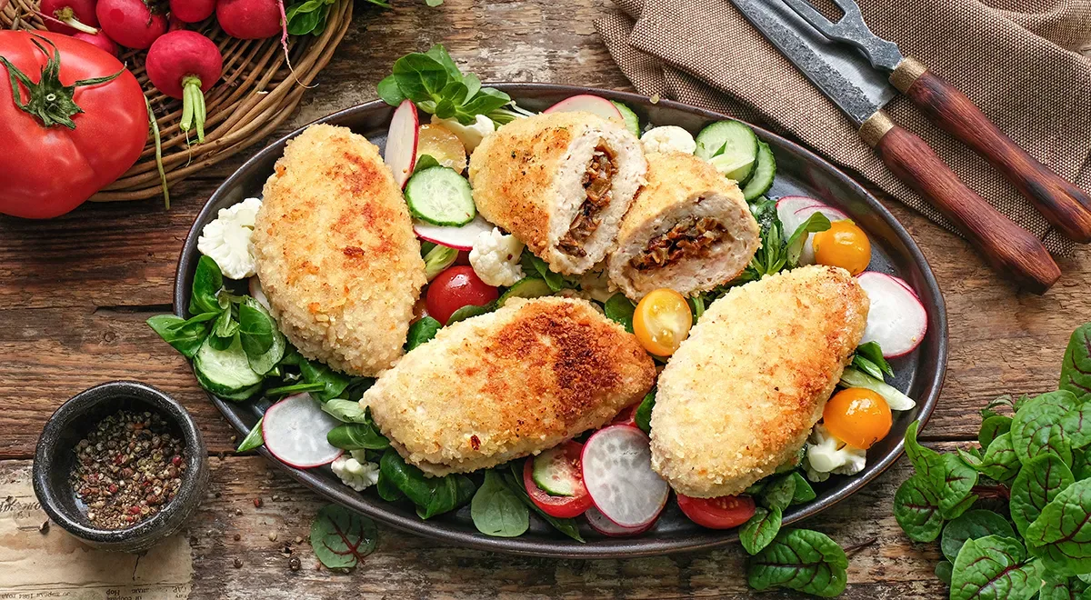 Куриные котлеты с начинкой из грибов