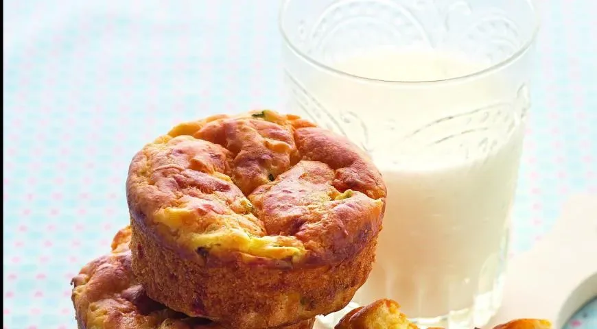 Маффины с курицей и овощами