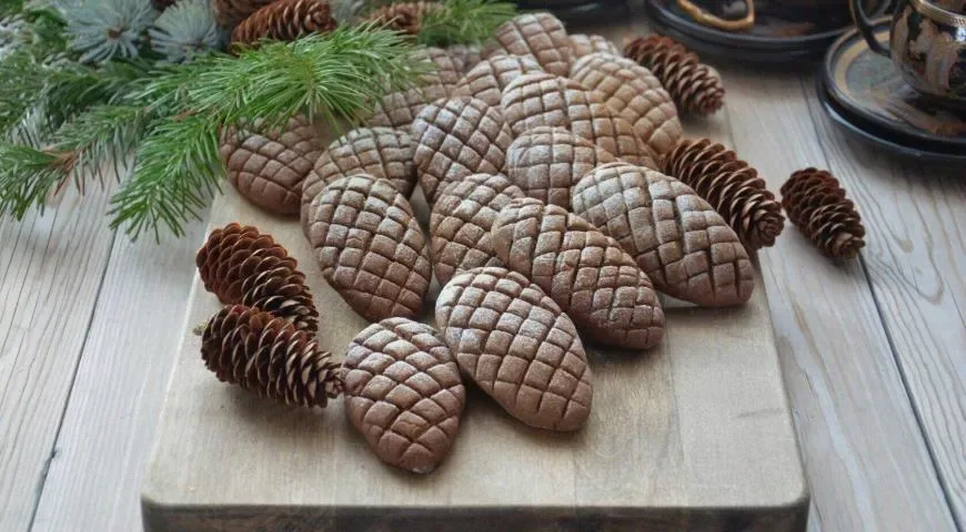 Новогоднее печенье «Шишки»