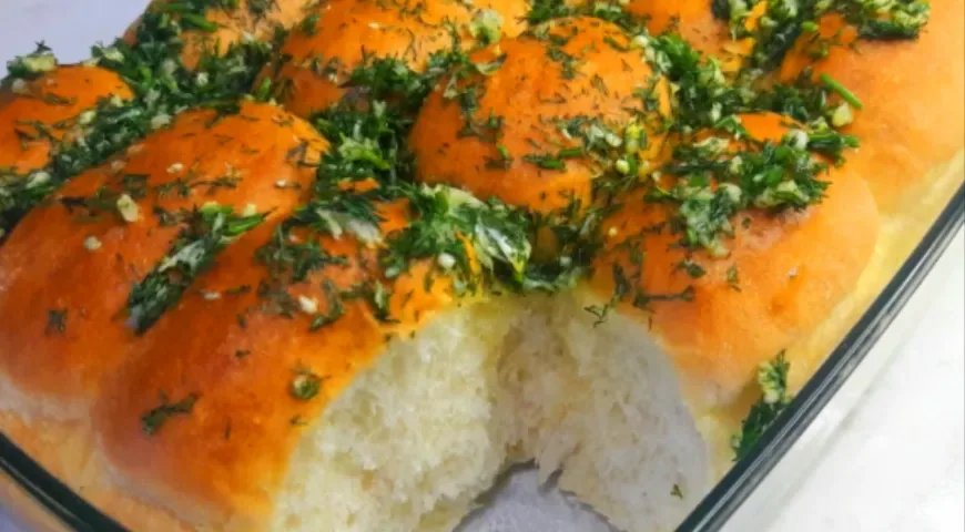 Пампушки с чесноком
