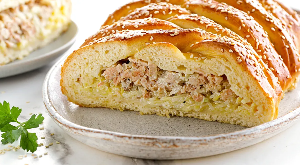 Пирог с горбушей и картошкой
