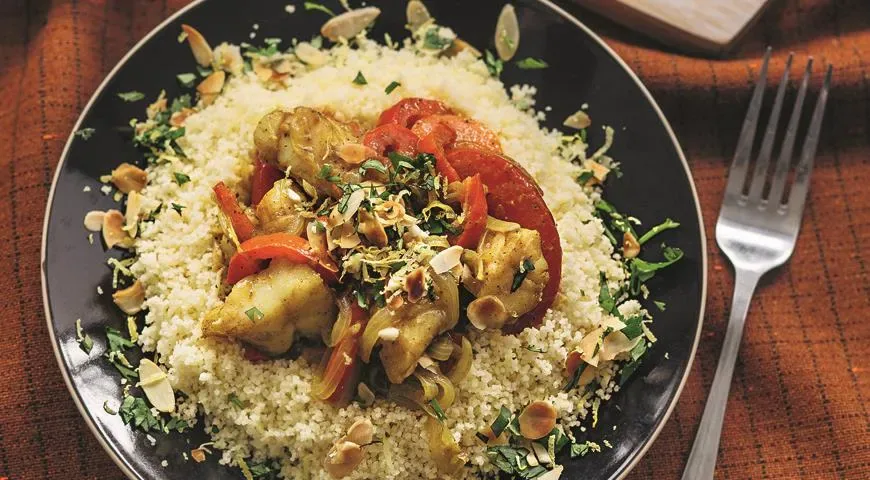 Рыба с овощами и кускусом