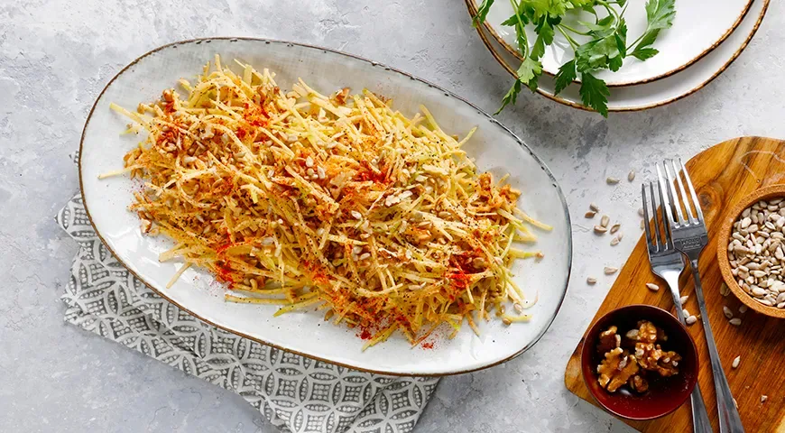 Салат с зеленой редькой