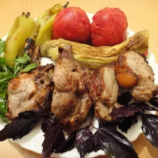 Шашлык из свинины с луком