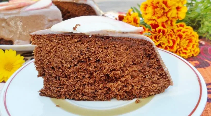 Шоколадный пирог с кофе