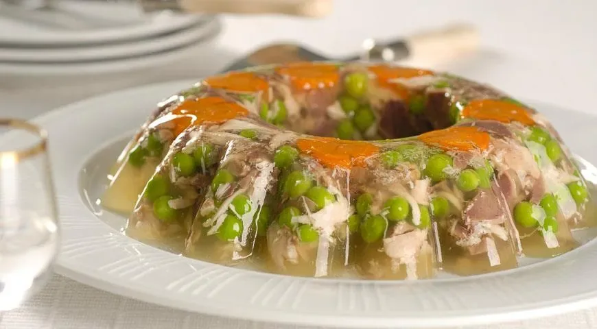 Студень из куриных потрошков