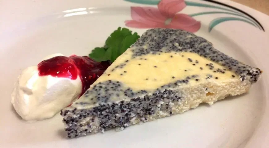 Творожная запеканка с маком