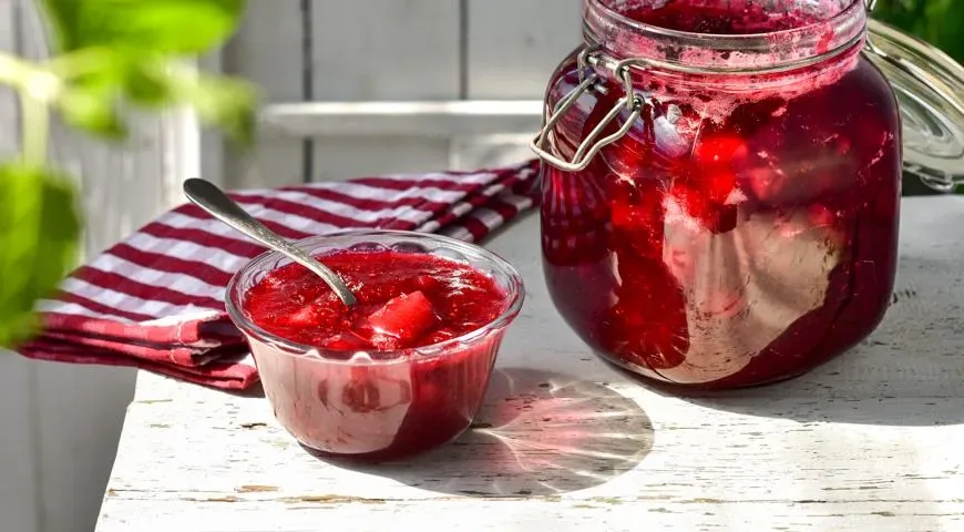 Варенье из клюквы с яблоками