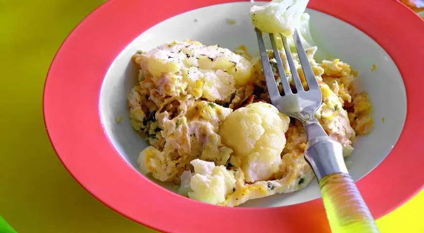 Куриное филе с цветной капустой в духовке