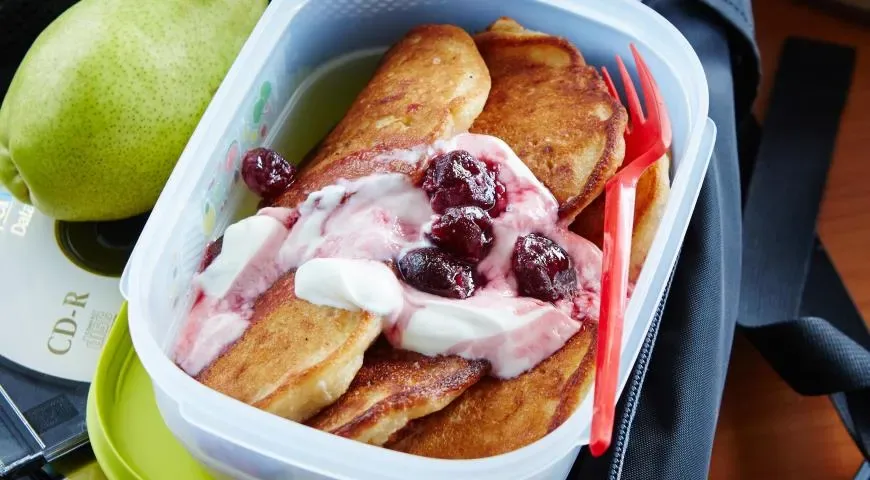 Оладушки с фруктами