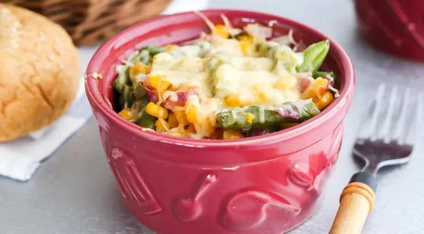 Рагу из кукурузы с зелёной фасолью и зирой