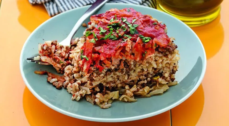 Запеканка из фарша с капустой