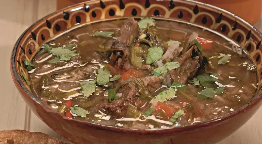Вкусный суп Харчо