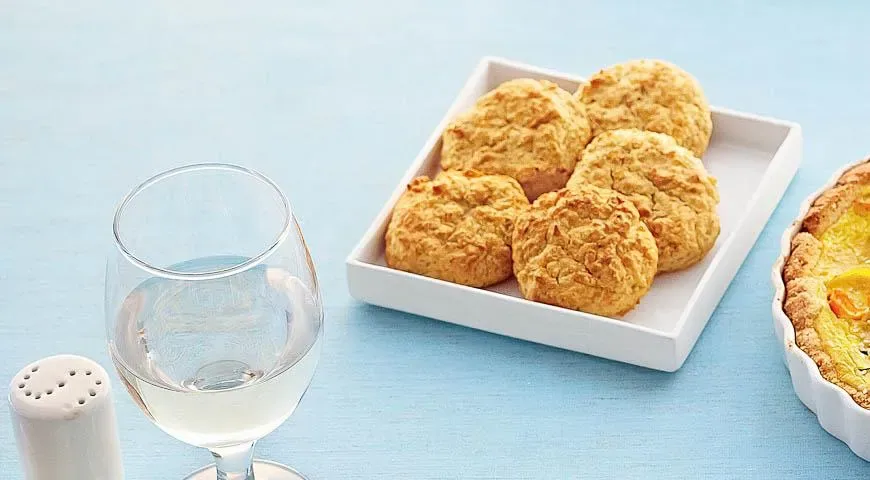 Закусочное печенье с пастернаком и киноа