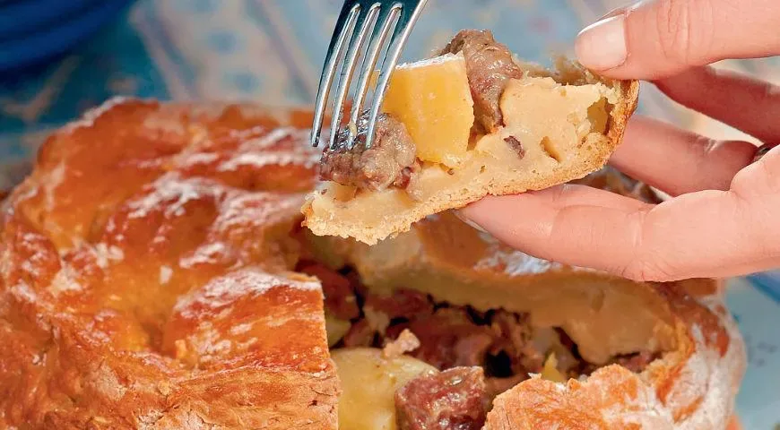Зур бэлиш с курицей и картофелем